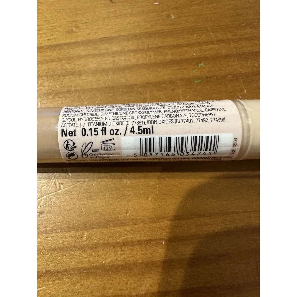 Makeup Revolution Fast Base Concealer C7 3Pc Lot New